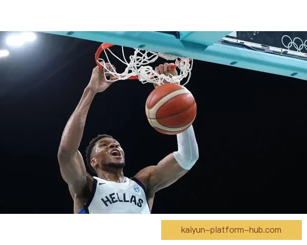 NBA东西部前十揭晓榜首竞争白热化雄鹿领衔十队无缘季后赛